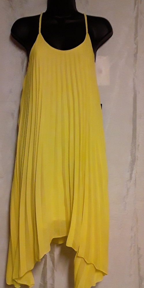 Women's Yellow High/Low Dress Size: M